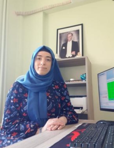 Dr. Betül Özçelebi